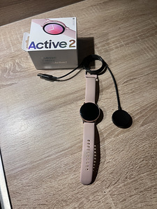 Samsung Galaxy Watch Active 2 40 мм LTE (1 фото из 1)