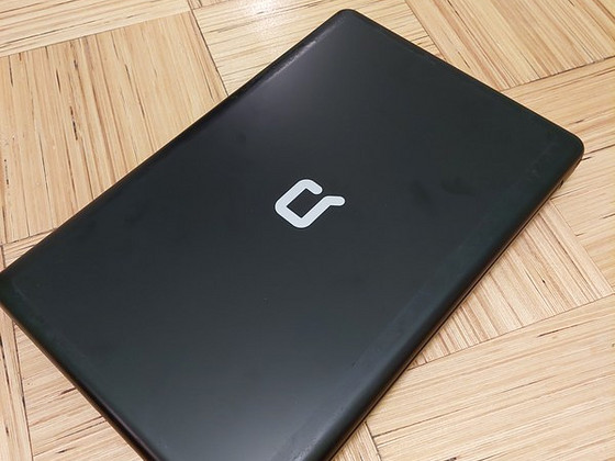 15" HP COMPAQ PRESORIO GQ57 AMD 1.30GHS 4GB 320GB HDD