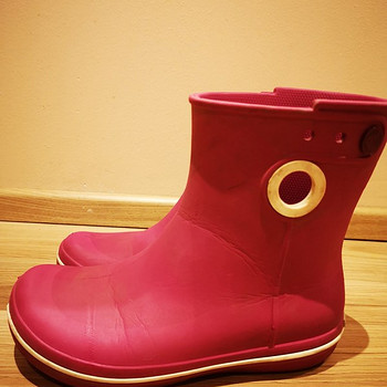 Crocs w4