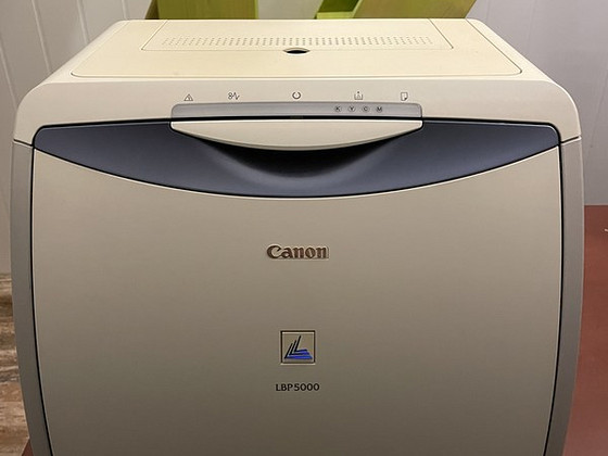 Продам цветной принтер Canon LBP 5000
