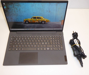 Ноутбук Lenovo Ideapad 5 81YK + зарядка (5 фото из 6)