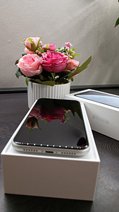 iPhone хр 128гб (3 фото из 3)
