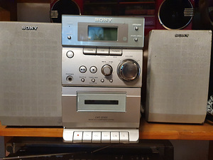 Микроцентр SONY CM TP303 (2 фото из 2)