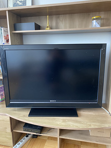 Sony телевизор (1 фото из 3)