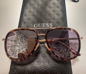 Guess polariseeritud Aviator stiilis päikeseprillid (2 foto / 2)