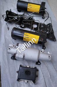 Toyota Land Cruiser 200 48940-60020 49081-60010 49130-60020 (1 foto / 1)