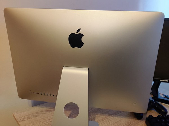 iMac Конец 2015 21 '