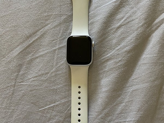 Apple Watch 4 серии 40мм