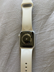 Apple Watch 4 series 40mm (3 foto / 3)