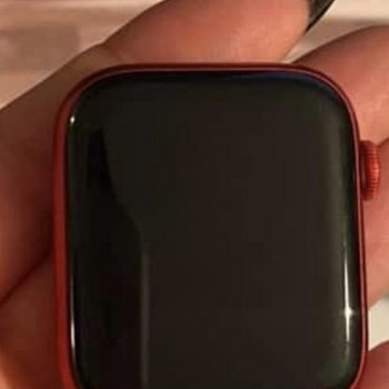 Apple Watch Series 6 44 мм Красный GPS