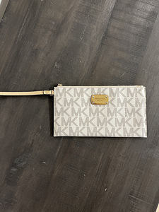 Michael Kors Jet Set Travel (1 foto / 2)