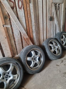 Колеса (2 фото из 3)