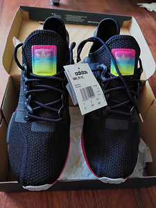 ADIDAS NMD_R1.V2 (1 фото из 7)