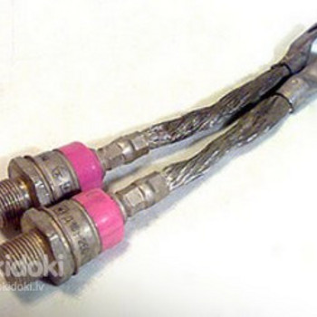 Silīcija jaudas diodes D161-250-3