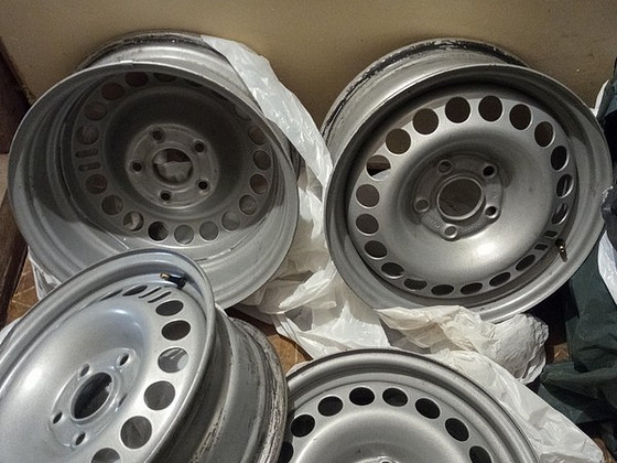 Müüa 16" metallveljed. Muugil 16 rat