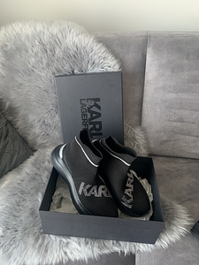 Кроссовки Karl Lagerfeld, размер 37 (1 фото из 2)