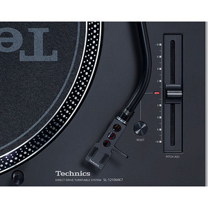 Technics SL-1210MK7EG (4 фото из 4)