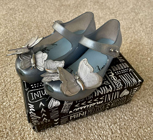 Kingad Mini Melissa Ultragirl Fly Flat. Suurus 25/26 (1 foto / 1)