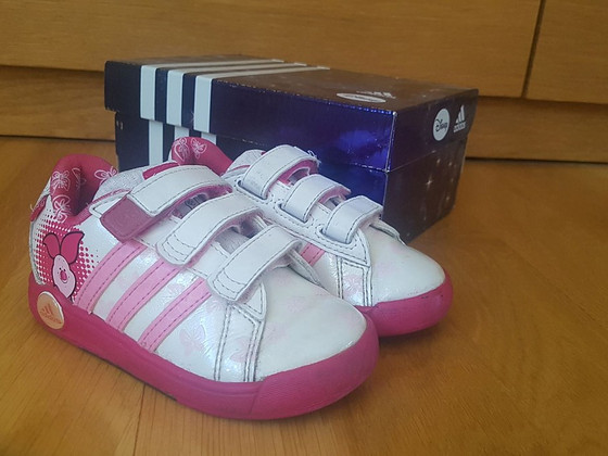 Кроссовки Adidas Disney стр. 22