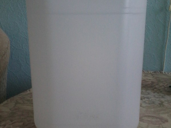 Канистра.