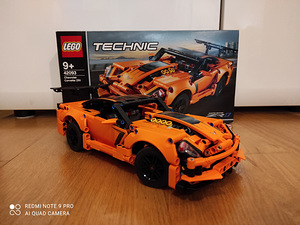Лего Technic 42093 Chevrolet Corvette (1 фото из 3)