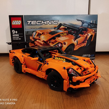 Лего Technic 42093 Chevrolet Corvette