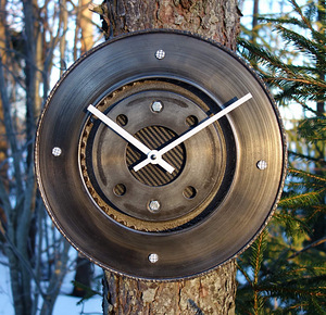 Autodetailidest seinakellad (4 foto / 6)