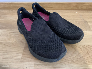 Skechers GoWalk tossud s.33,5 (1 foto / 2)