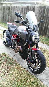 Ducati Diavel 1200 14-19 kõrge originaal tuuleklaas (2 foto / 2)