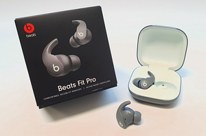 Beats Fit Pro kõrvaklapid (1 foto / 7)