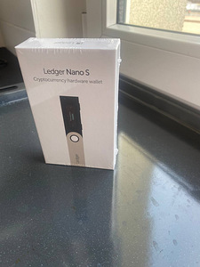 Krüptorahakott LEDGER NANO S Krüpt pakendis (3 foto / 3)