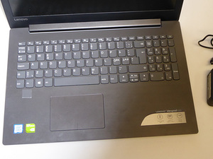 Ноутбук Lenovo Ideapad 320-15IKB (80XL) + зарядка (4 фото из 6)