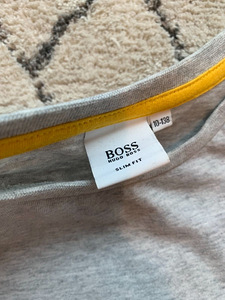 Hugo Boss (138) (2 фото из 2)