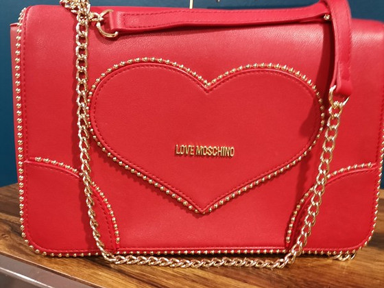 Продам женскую сумку Love Moschito