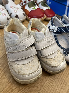 Adidas, обувь для девочек Geox (2 фото из 5)