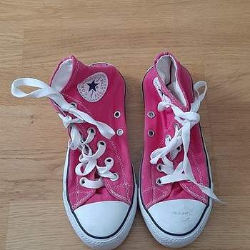 CONVERSE tossud,roosad,s.35