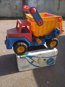 Laste auto (1 foto / 3)