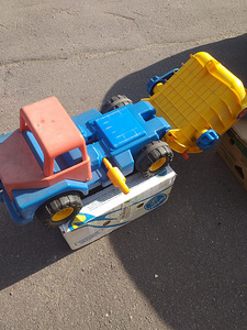 Laste auto (3 foto / 3)