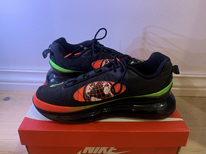 Nike airmax 720 worldwide (1 foto / 2)