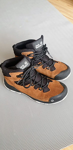 Jack Wolfskin обувь (1 фото из 3)