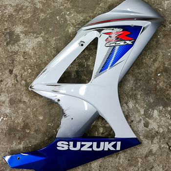 Suzuki GSX-R1000 2008 повреждённый пластик правого борта