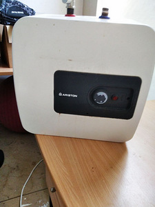Бойлер ARISTON SG 10 UR. 10л (1 фото из 4)