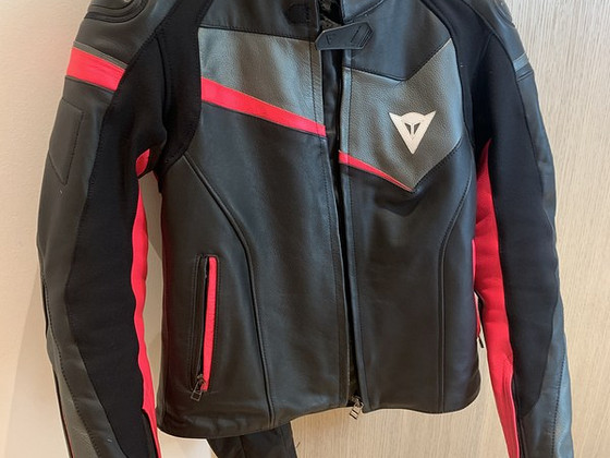 Мотоциклетная куртка Dainese