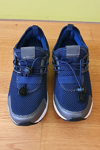 Tossud walkmax 36 suurus uued/ кроссовки walkmax 36 размера (2 фото из 3)