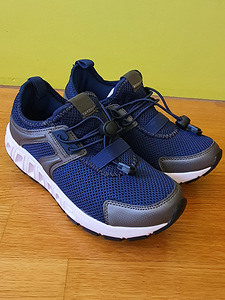 Tossud walkmax 36 suurus uued/ кроссовки walkmax 36 размера (3 фото из 3)