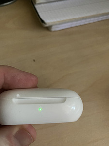 Samsung Buds Case (1 foto / 3)