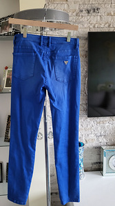 Guess teksad 27 uued (SMART TASUTA) (3 foto / 4)