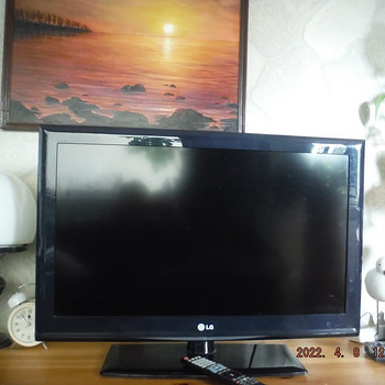 Телевизор LG 79х50 см, 32 дюйма