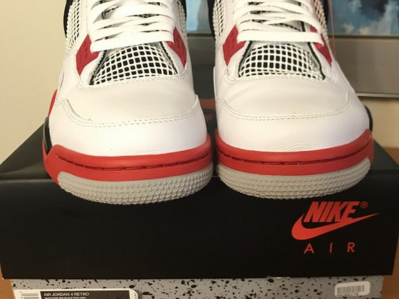 Air Jordan 4 Retro Огненно-красный (2020)