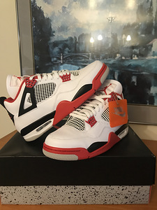 Air Jordan 4 Retro Fire Red (2020) (5 foto / 6)